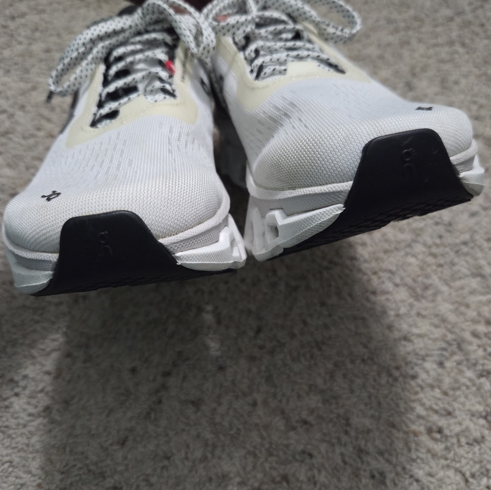 Womens On Running Cloudmonster 2 White and Black Sneakers - Picture 10 of 10